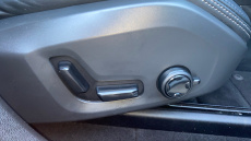 Volvo Xc60 2.0 T8 390 Hybrid Inscription Pro 5dr AWD G tronic Estate